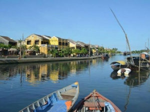 Spa & Mittagessen auf einem Boot in Hoi An