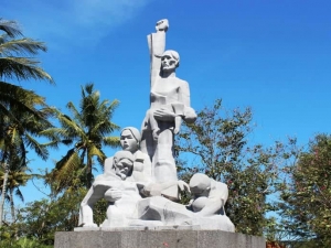 My-Lai-Massaker-Gedenkstätte mit dem Jeep