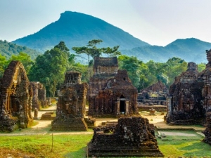 Ausflug zum My Son Heiligtum und Erkundung vom Tra Que Dorf
