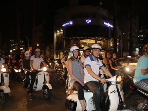 Abends Streetfood Tour mit dem Vespa